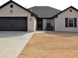 2242 Kelly Lynn Pl, Fayetteville, AR 72701