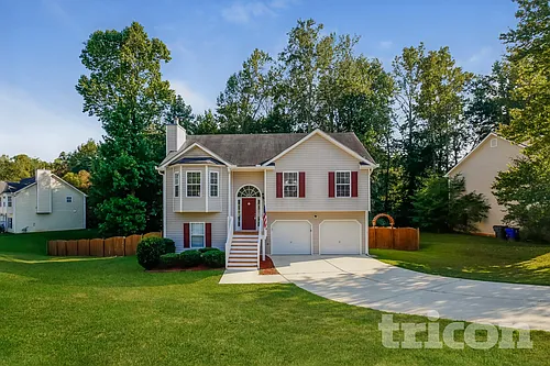 11 Anna Way Photo 1