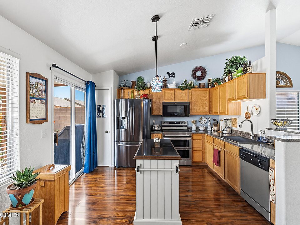 1st image of 1034 W 13TH Avenue