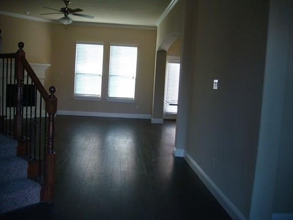 2nd image of 3516 Harlan Dr
