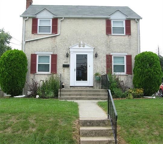 1st image of 2121 West Blvd