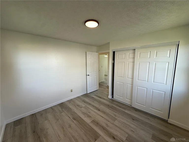 7619 Bassett Dr — Photo 15
