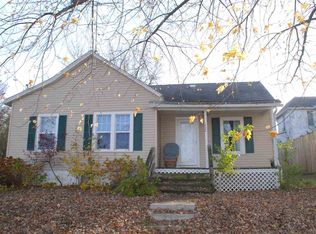 111 Washington St, Fayette, IA 52142