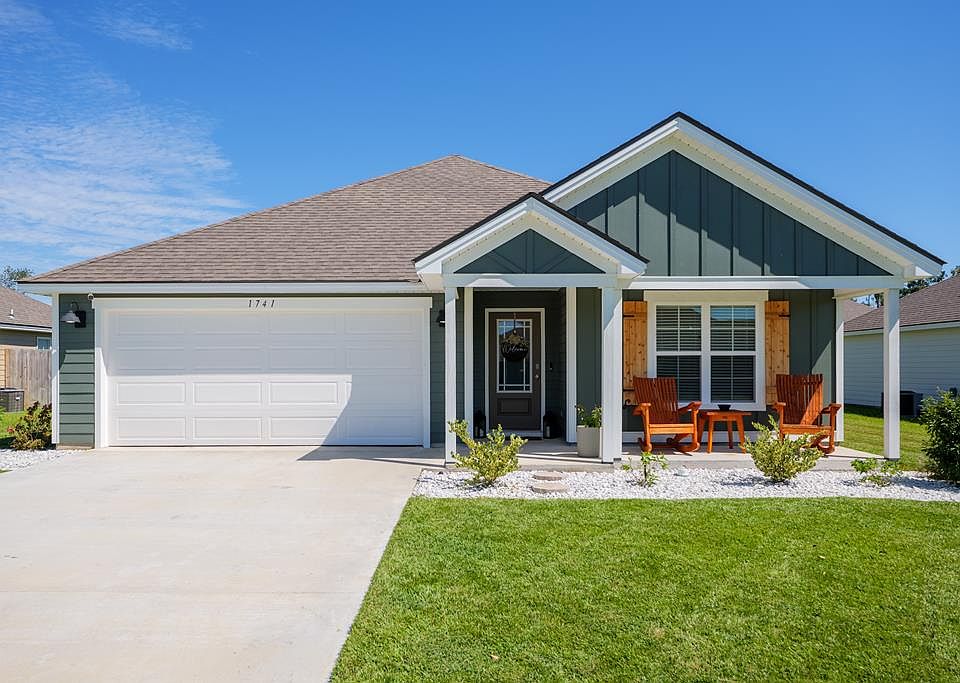 1st image of 1741 Phillips Cir