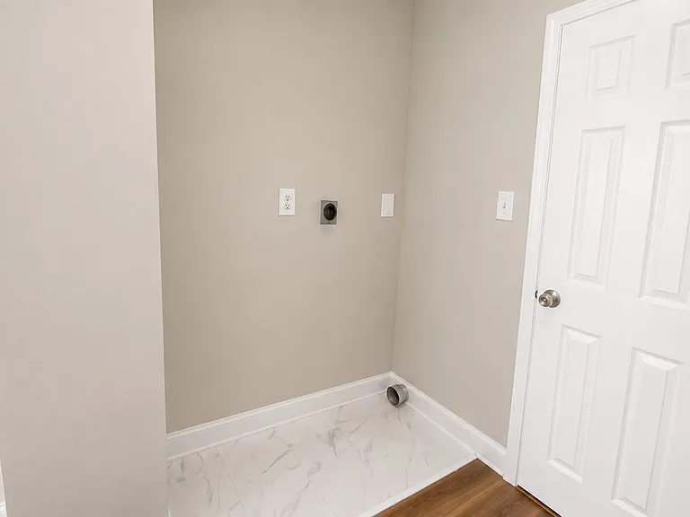 46 Liberty St #1 — Photo 10