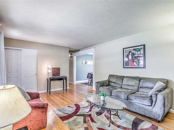 3rd image of 12153 Lake Placid Dr