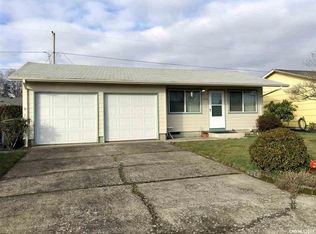 1225 Quinn Rd, Woodburn, OR 97071