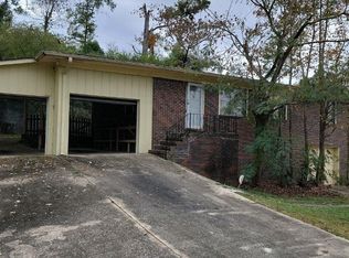 916 Republic Ave, Fultondale, AL 35068