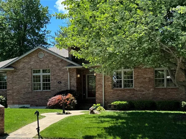 305 Linnwood Dr, Palmyra, MO 63461