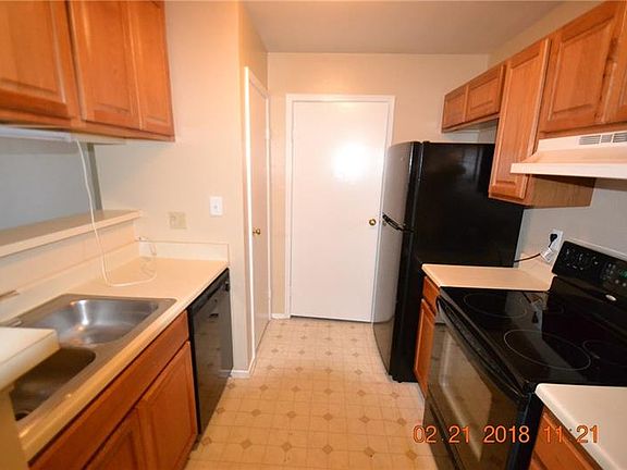 5th image of 1400 Gandy Blvd N Unit 1312