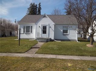 347 E 5th St, Elmore, OH 43416