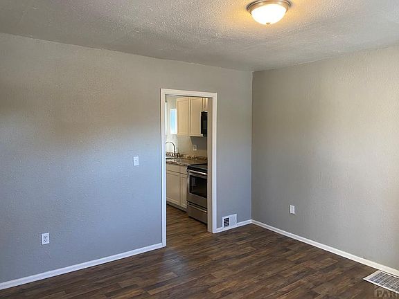 5th image of 1707 E 10th St