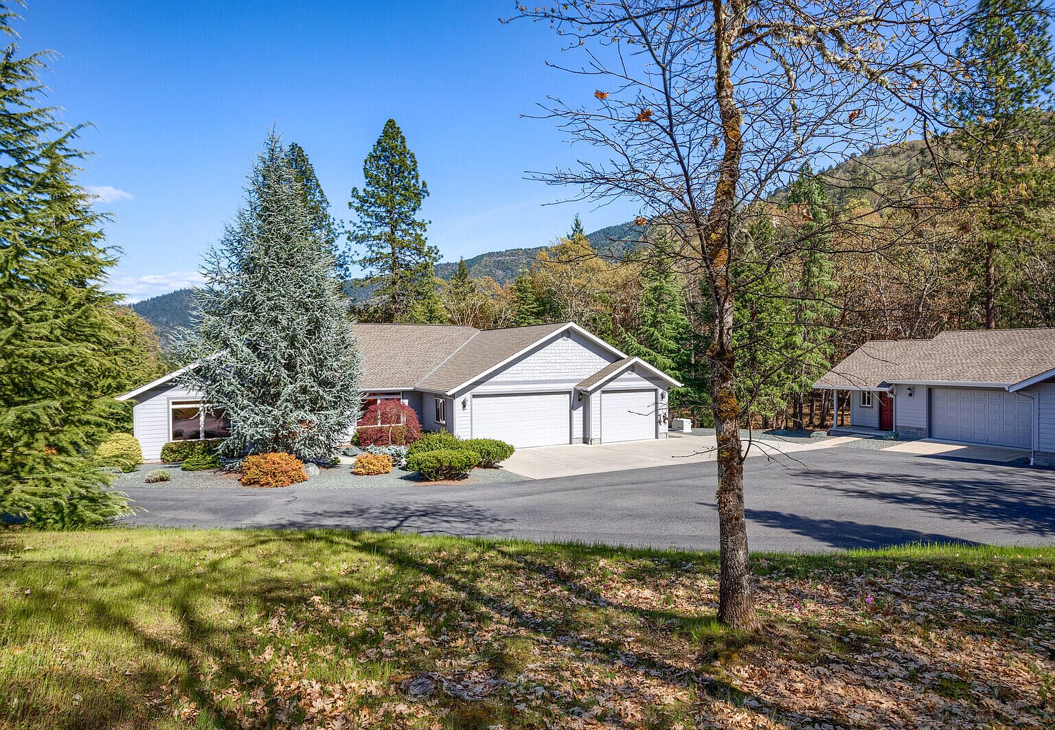 443 Wildrose Ln, Grants Pass, OR 97527 Zillow