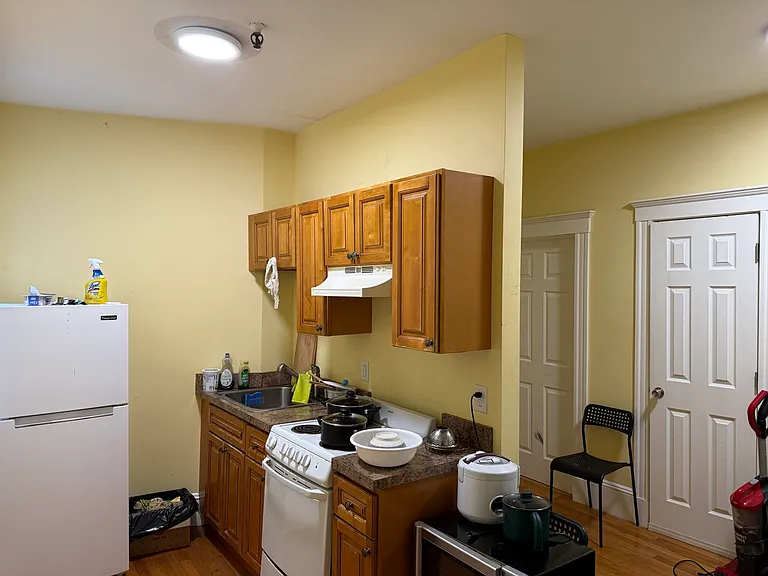 55 Park Dr #2 — Photo 6