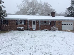 100 Kelsey Rd, Williamsburg, VA 23185