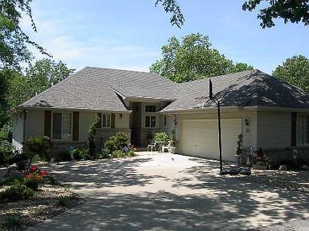 1st image of 23 Tavistock Dr