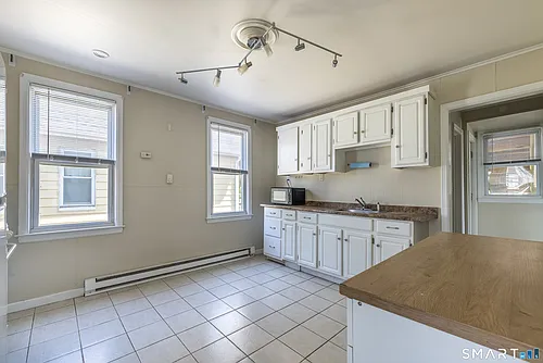 793 Brewster St #2 Photo 1