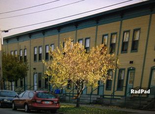 694 Riverside Ave, Burlington, VT 05401