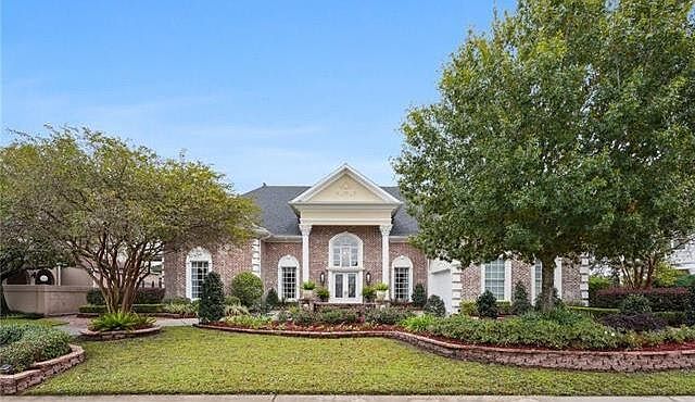 1st image of 104 Chateau Saint Michel Dr