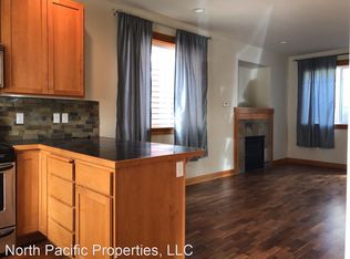 9157 23rd Ave NE, Seattle, WA 98115