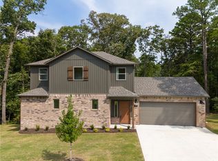 77 Bassingham Dr, Bella Vista, AR 72715