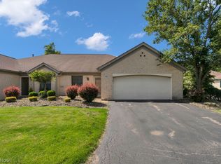 820 Southwestern Run UNIT 67, Poland, OH 44514