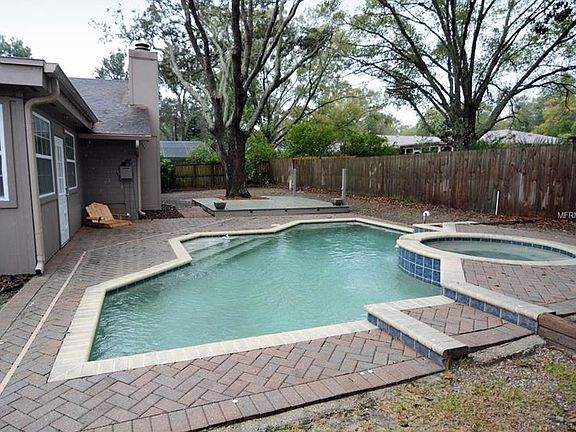 3rd image of 1734 Blackmon Ct