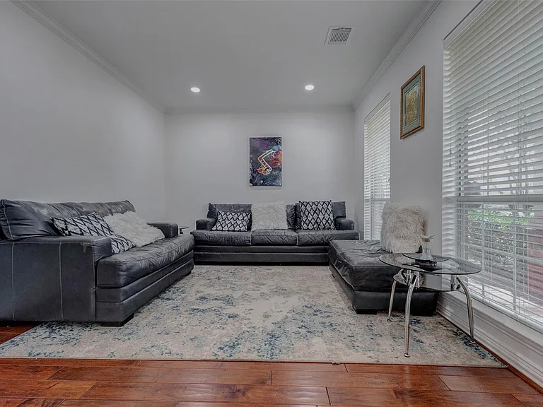 26511 Crescent Cove Ln — Photo 5