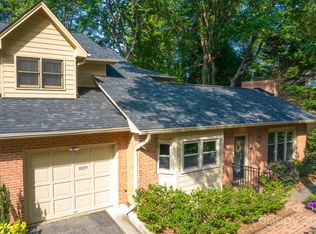 1029 1st St NE, Hickory, NC 28601