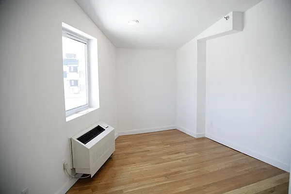 Sold by Corcoran | media 7