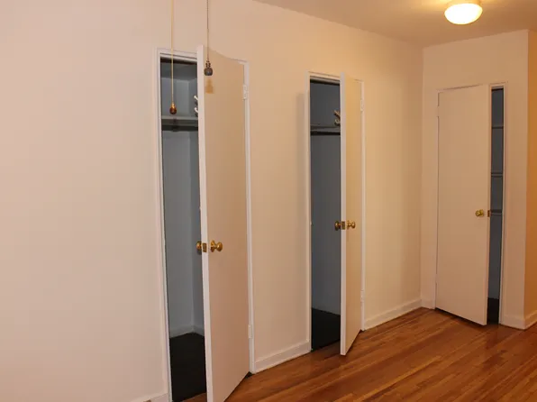 243 Mc Donald Avenue image 5 of 9