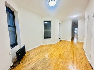 230 W 24th St APT 2W, New York, NY 10011