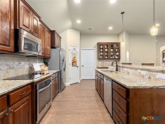 5th image of 2254 Sungate Dr