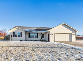 2469 Lawrence Dr, De Pere, WI 54115