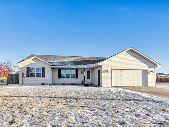2469 Lawrence Dr, De Pere, WI 54115