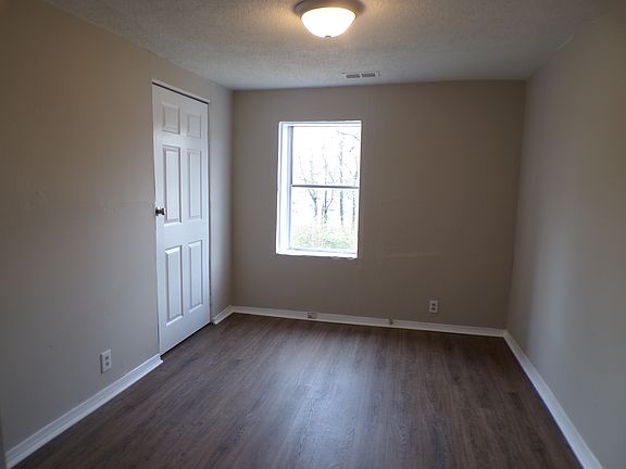 5th image of 3432 Willard Ave