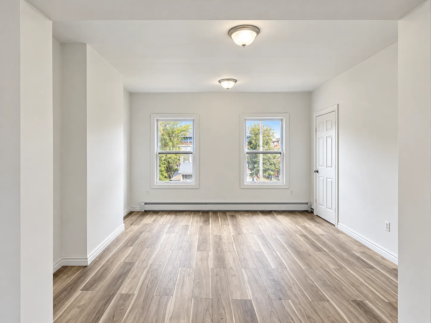 3 bed, 1024 sqft, $1,300 — Photo 4