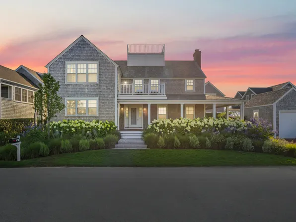 16 Willard St, Nantucket, MA 02554