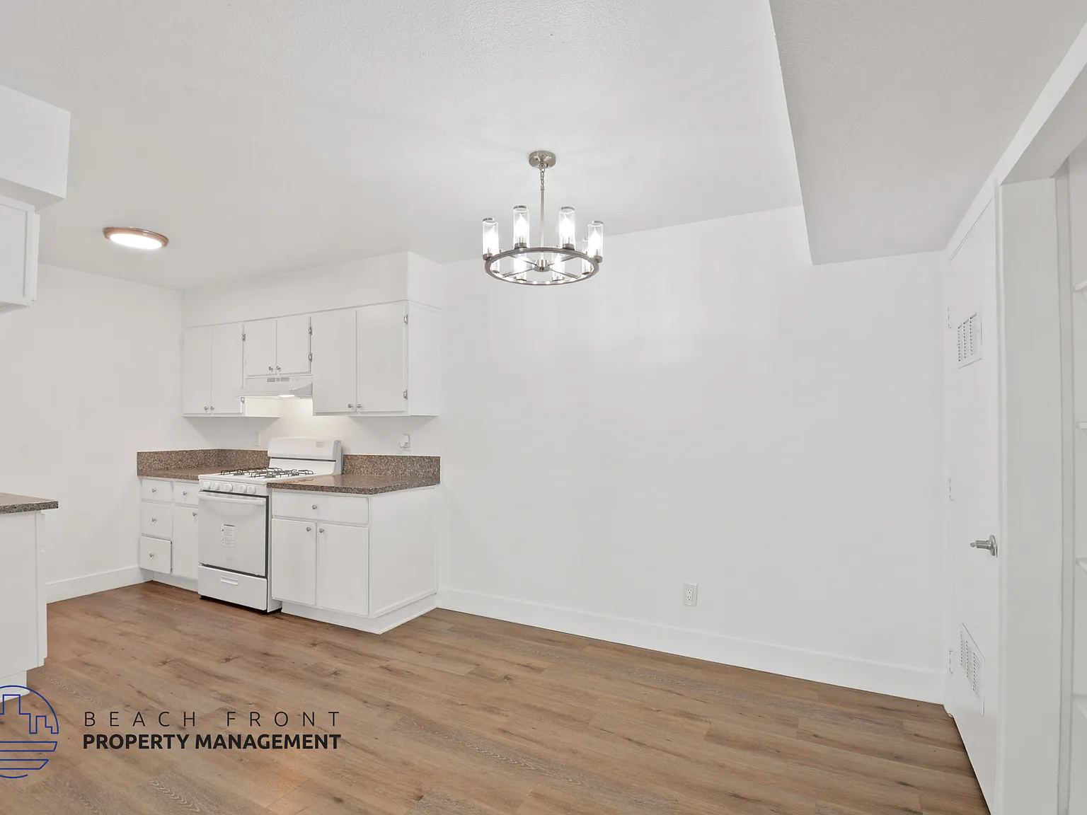 1500-1794 E. Kay St. (1515 Rosecrans) — Photo 3