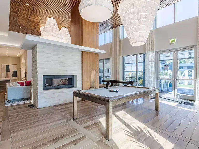 1111 SW 3rd Ave #220 — Photo 40