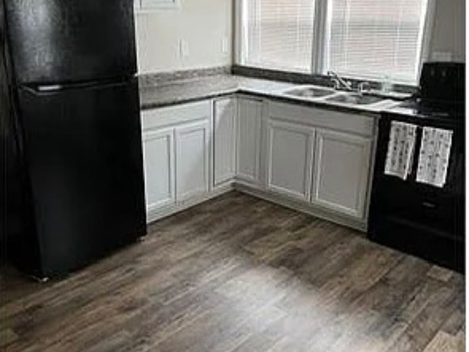 1st image of 313 Wilson Ave