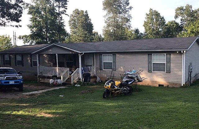 1st image of 1100 Bagwell Dr
