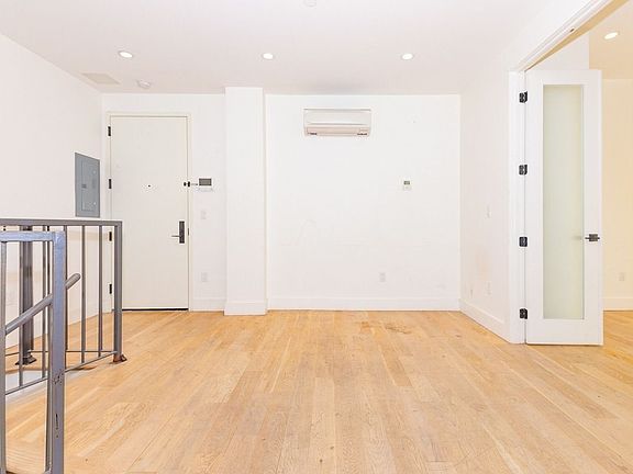 3rd image of 246 Johnson Ave #2D