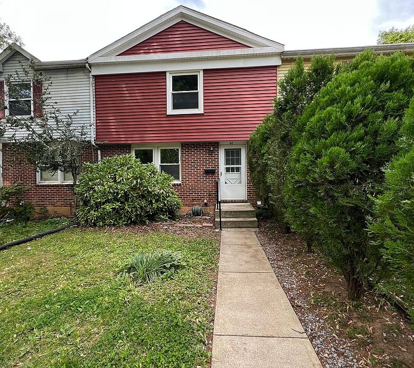 1st image of 40 Bon Oak Ct