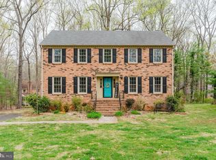 104 Huntshire Pl, Forest, VA 24551