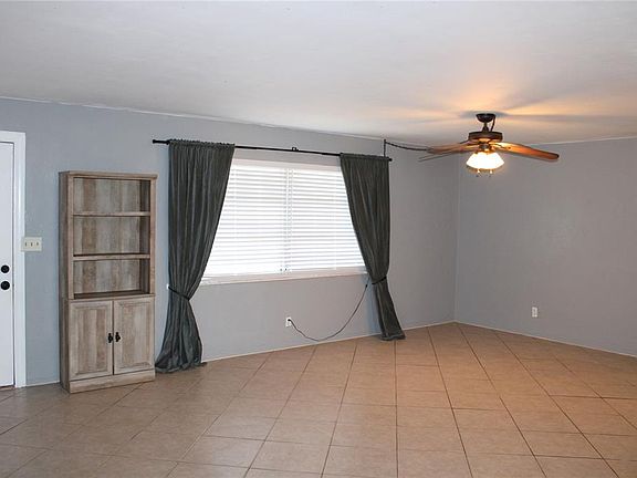 4th image of 11364 79th Ave