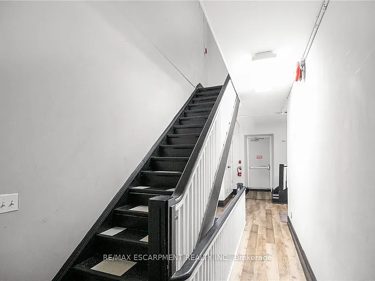 63 John St S #302 — Photo 5
