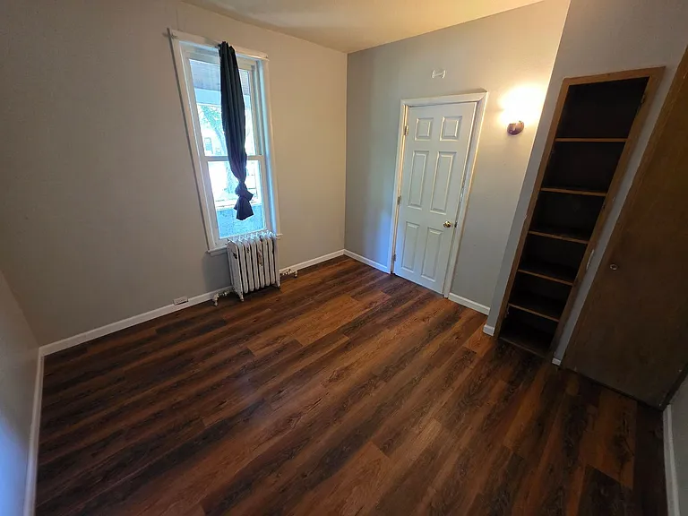 1812 Kendall St — Photo 9