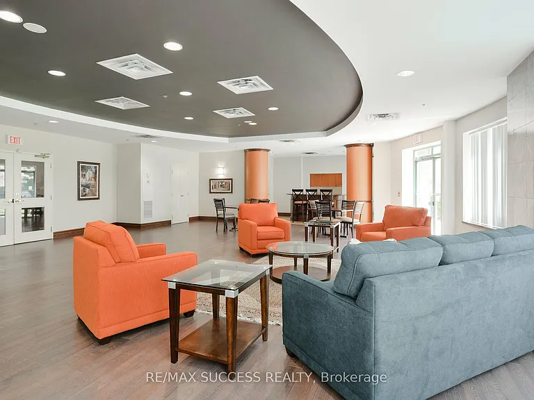 11 Michael Power Pl #Penthouse 14 — Photo 27