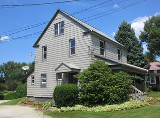 3673 Edison St NW, Uniontown, OH 44685